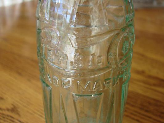 1924 Pepsi Cola Double Dot Bottle Rare Barrel Pattern Image