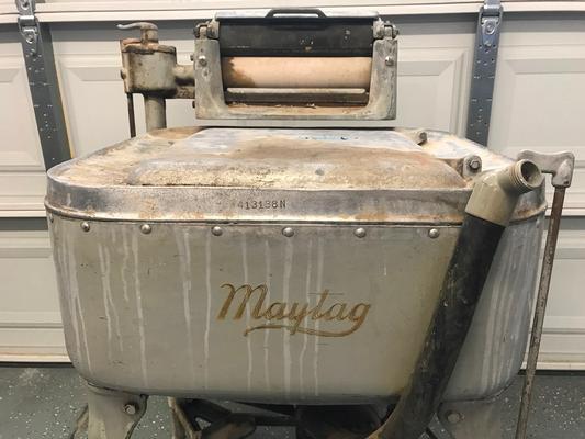 1927 Maytag Wringer Washer Grinder Churn Machine Image