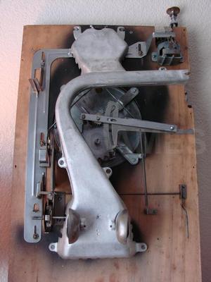 1934 Rockola World Series Mechanical Pinball Machine Image