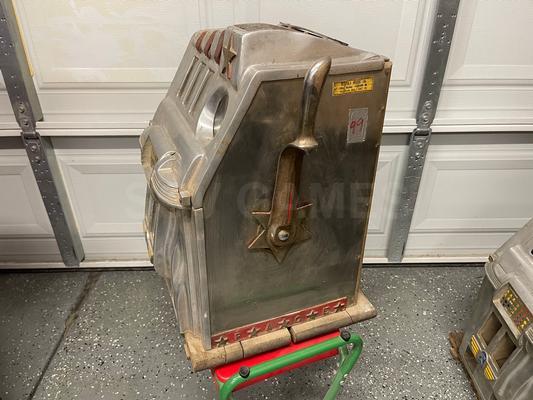 1946 Pace Deluxe Bell Slot Machine Empty Case Image