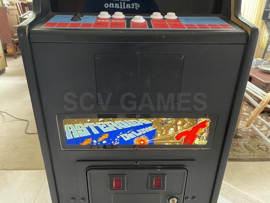 1980 Atari Asteroids Deluxe Cabaret Arcade Machine Image