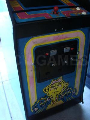 1981 Midway Ms. Pac-Man Stand Up Arcade Game Image