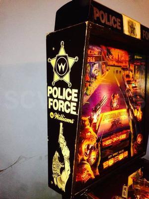 1989 Williams Police Force Pinball Machine Image
