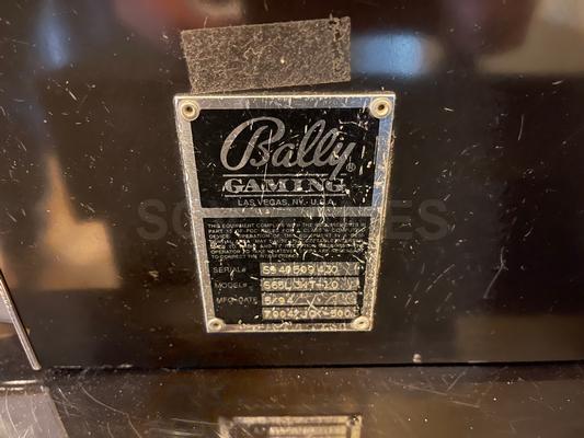 1994 Bally Mini Royal Slot Machine Image