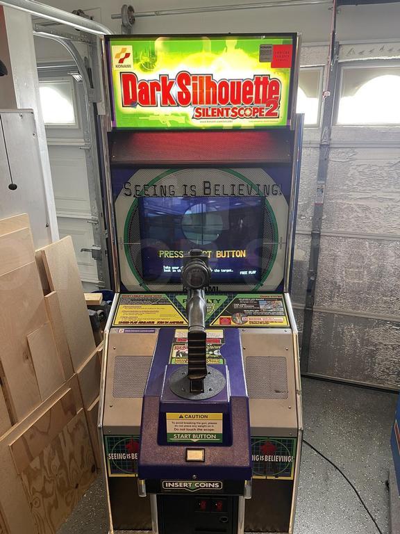 2000 Konami Dark Silhouette Silent Scope 2 Arcade Machine