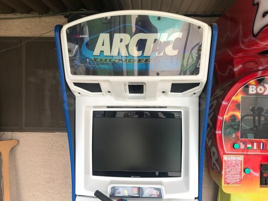 2001 Midway Arctic Thunder Sit On Arcade Machine Image