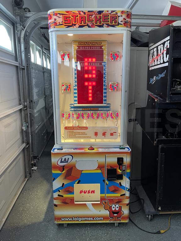 2004 LAI Stacker Redemption Arcade Machine
