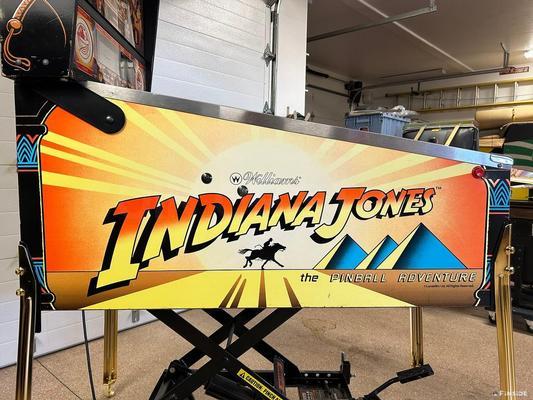 2008 Stern Indiana Jones Pinball Machine Image