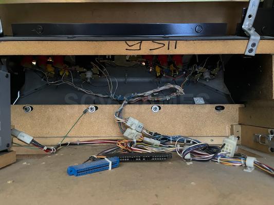 Dynamo HS-5 Empty Cabinet and Extras Image