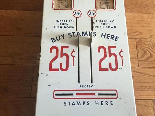 Vintage 25 CENT U.S. Postage Stamp Vending Machine Image