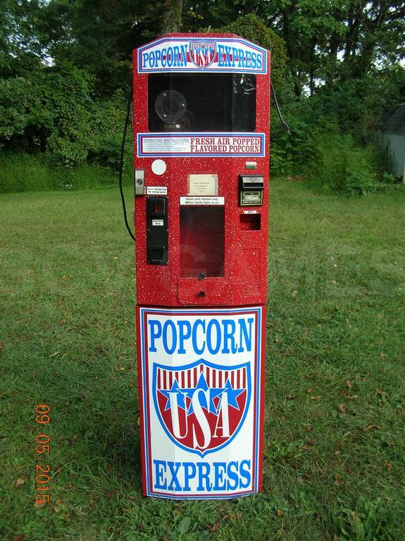 Coin-Op Hot Air Popcorn Vending Machine